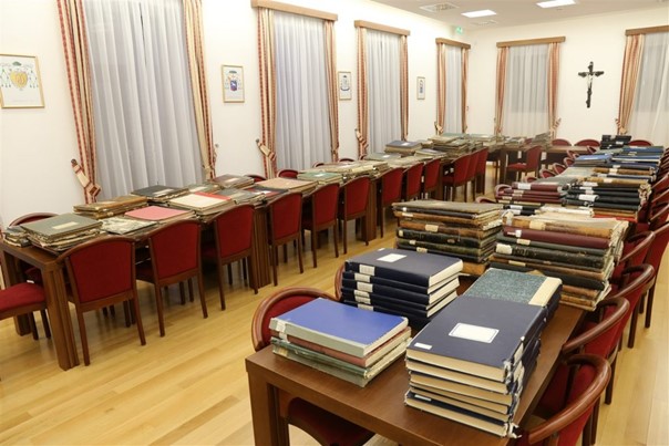 Čak 390 matičnih knjiga iz druge polovice 19. stoljeća pa sve do 1946. godine vraćeno je 7. ožujka 2022. godine Porečkoj i Pulskoj biskupiji 